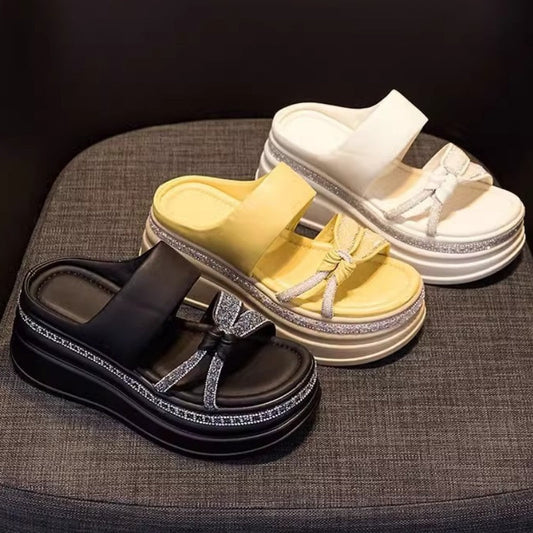 👡Dámské sandály s kamínky, silnou podrážkou a nazouvacím střihem