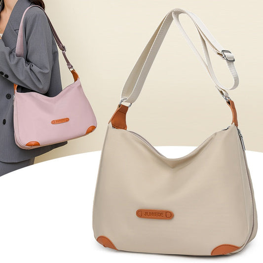 👜Dámská Módní Ležérní Crossbody Taška