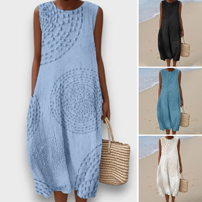 Plážové šaty bez rukávů s vyšívanými vzory