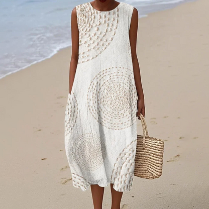 Plážové šaty bez rukávů s vyšívanými vzory