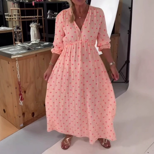 Pruhované šaty s krátkým rukávem do V s potiskem srdce