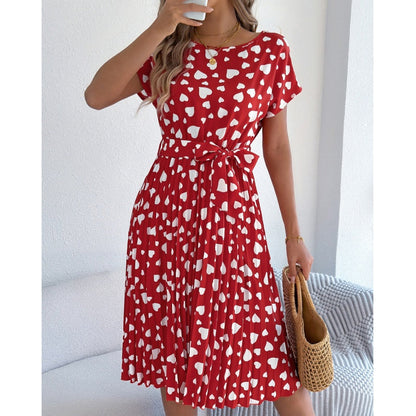 Šaty s kulatým výstřihem, krátkými rukávy a vzorem Sweetheart, s ladícím páskem