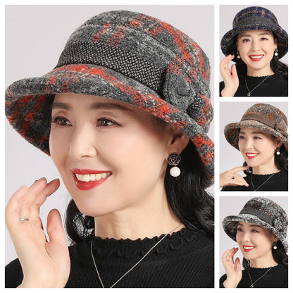 👒 Dámský klobouk z ovčí kůže ve vintage stylu s kostkovaným vzorem