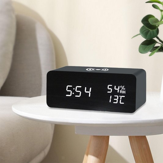 LED digitální budík s bezdrátovou nabíjecí stanicí
