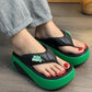 👡 Dámské letní barevné žabky – měkká platforma, lehké a protiskluzové | Stylové na pláž, dovolenou i každodenní nošení 🌞✨🏖️